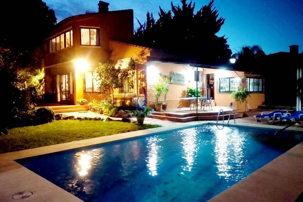 Villa Torrenueva Málaga Exteriör bild