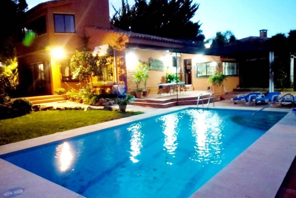 Villa Torrenueva Málaga Exteriör bild